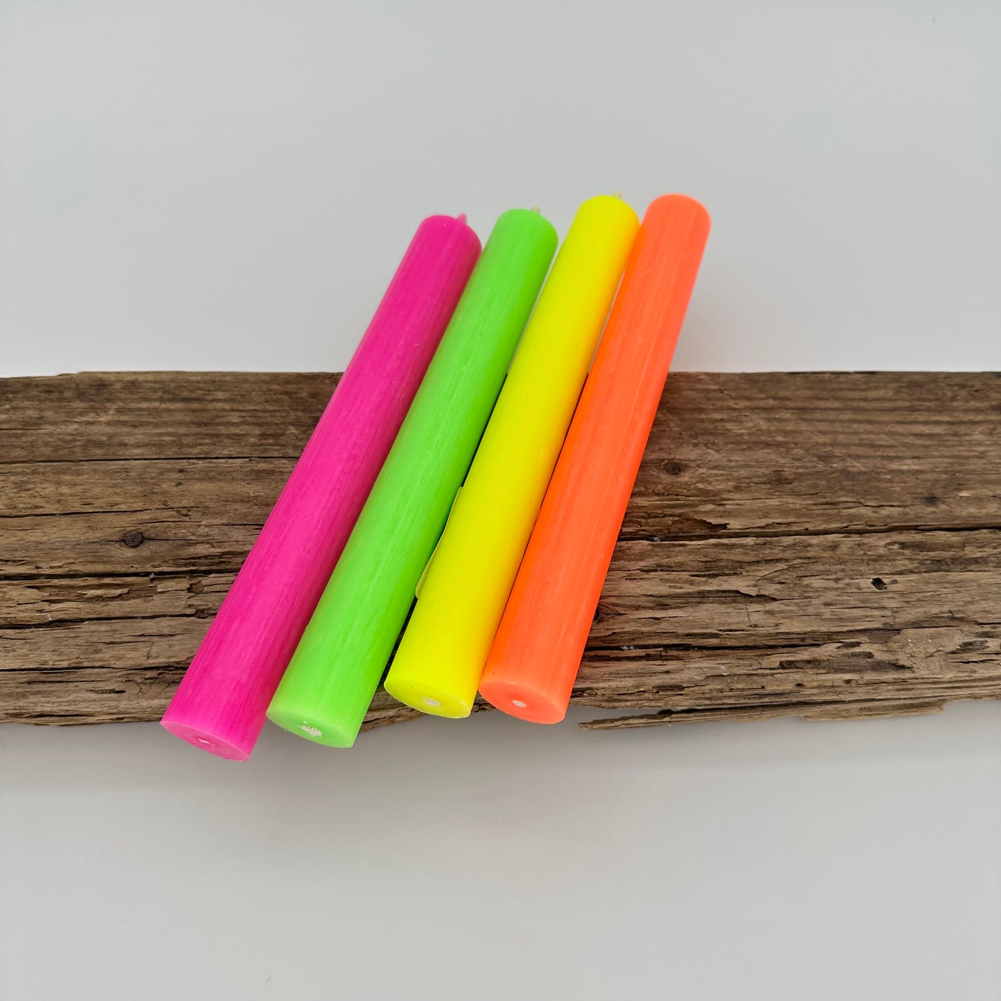 Stabkerze in neon orange