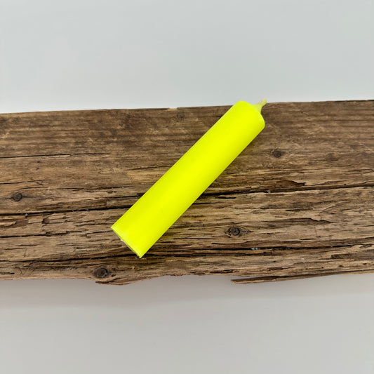 Stabkerze in neon gelb