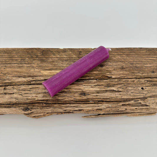 Stabkerze in lila magenta