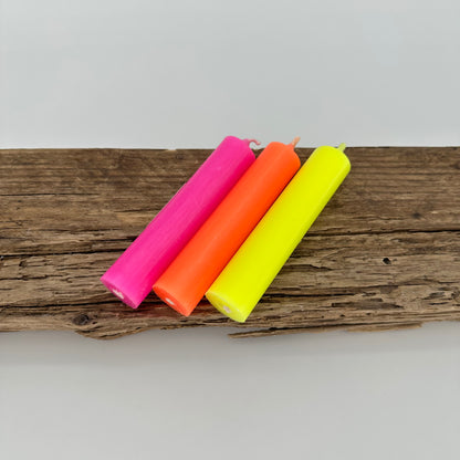 Stabkerze in neon orange