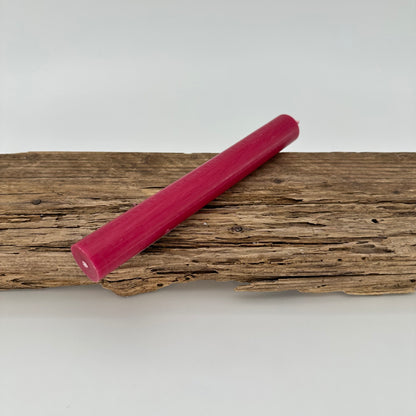 Stabkerze in beeren rot