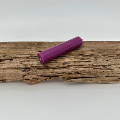 Stabkerze in lila magenta