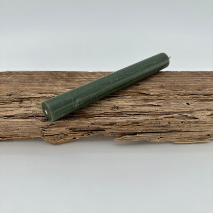 Stabkerze in dunkelgrün