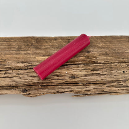 Stabkerze in beeren rot