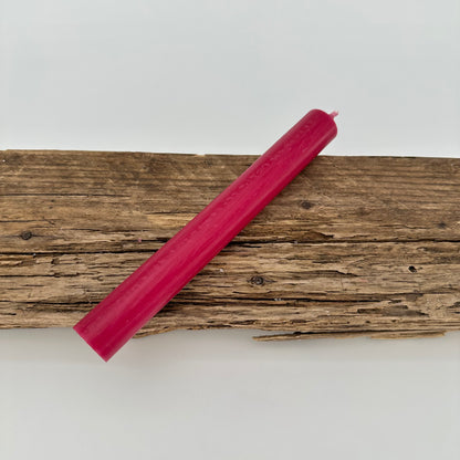 Stabkerze in beeren rot