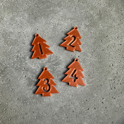 Anhänger "Tanne Adventzahlen“ 3 Set`s