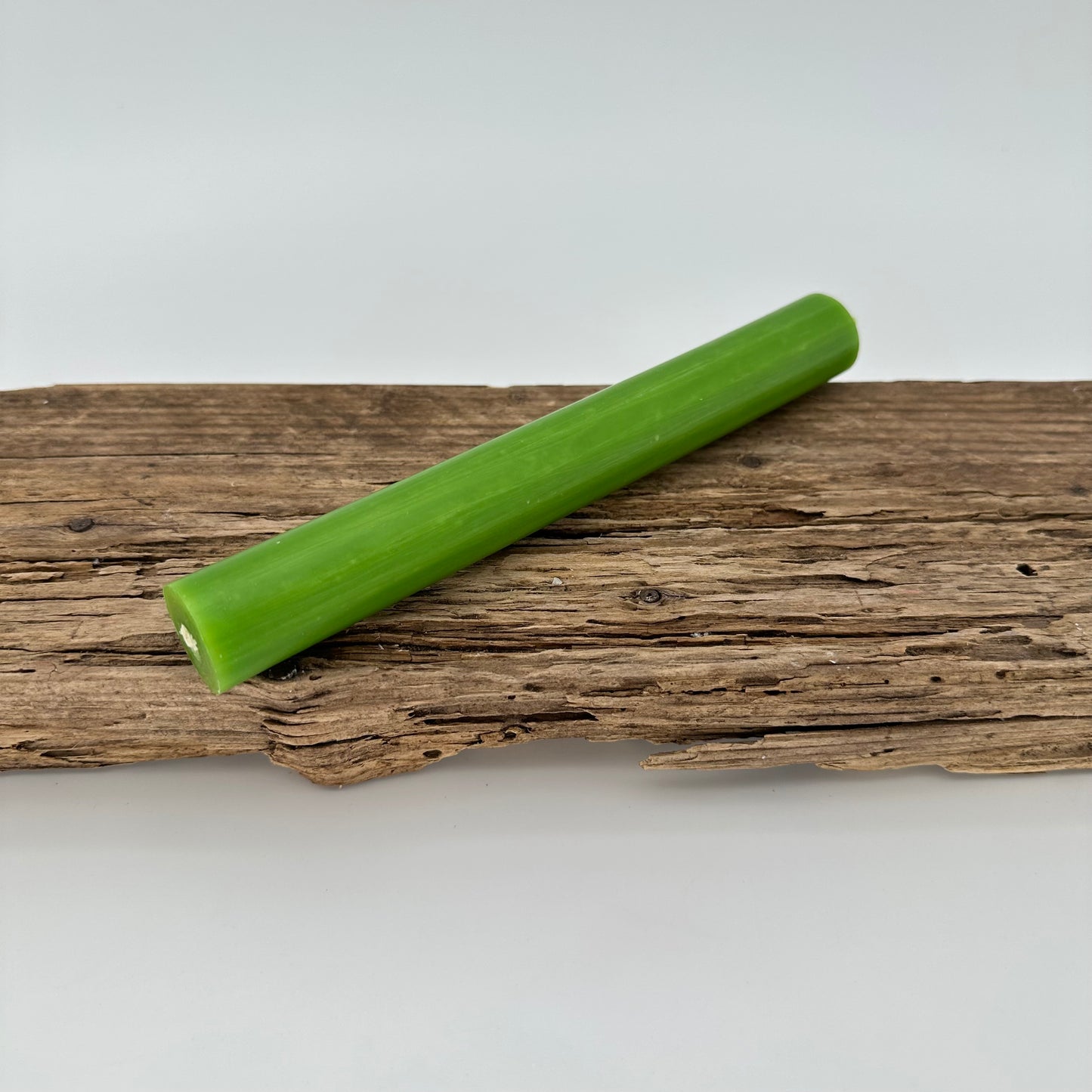 Stabkerze in apfelgrün