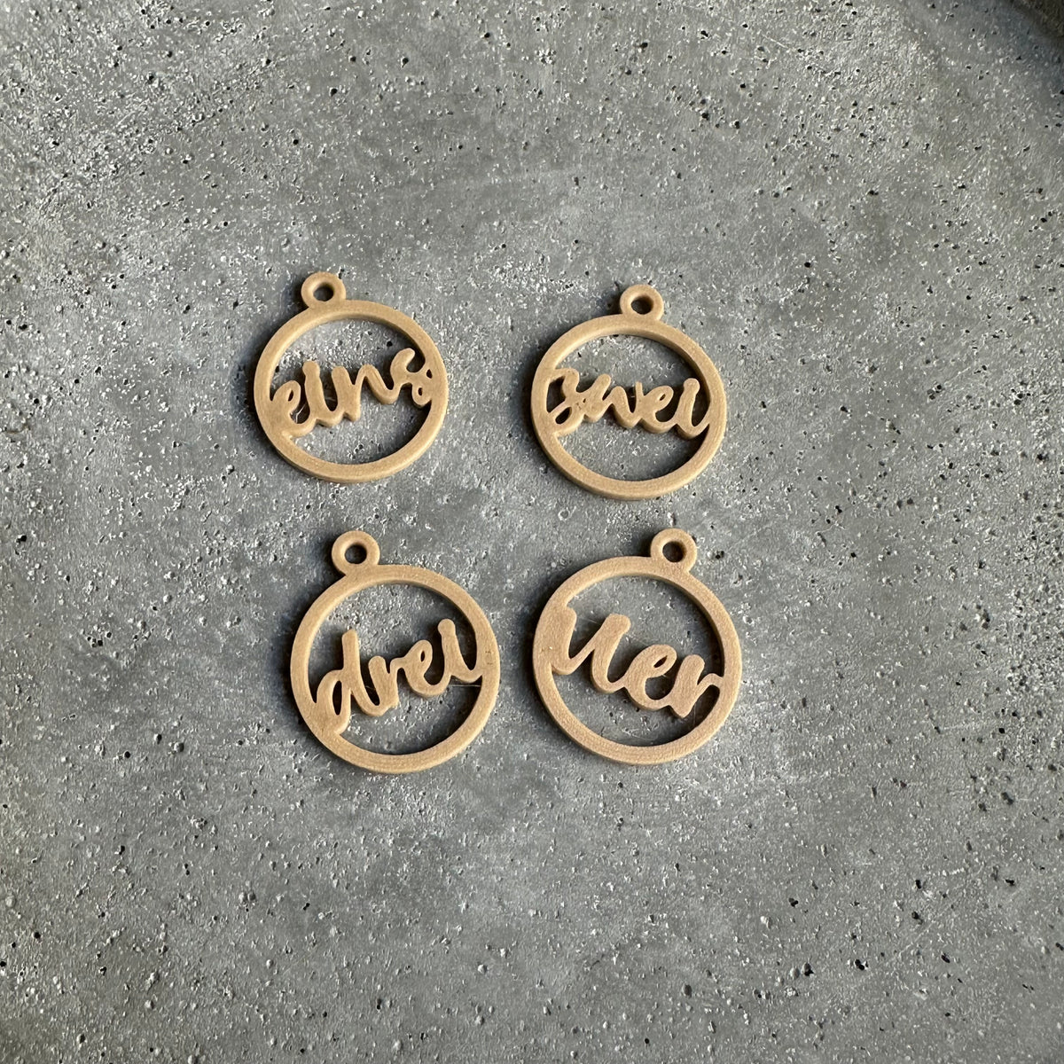 Anhänger "Adventzahlen“ 3 Set`s