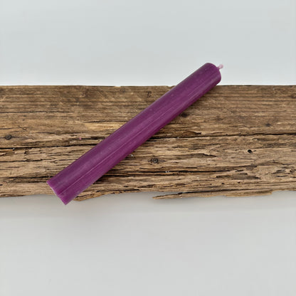 Stabkerze in aubergine