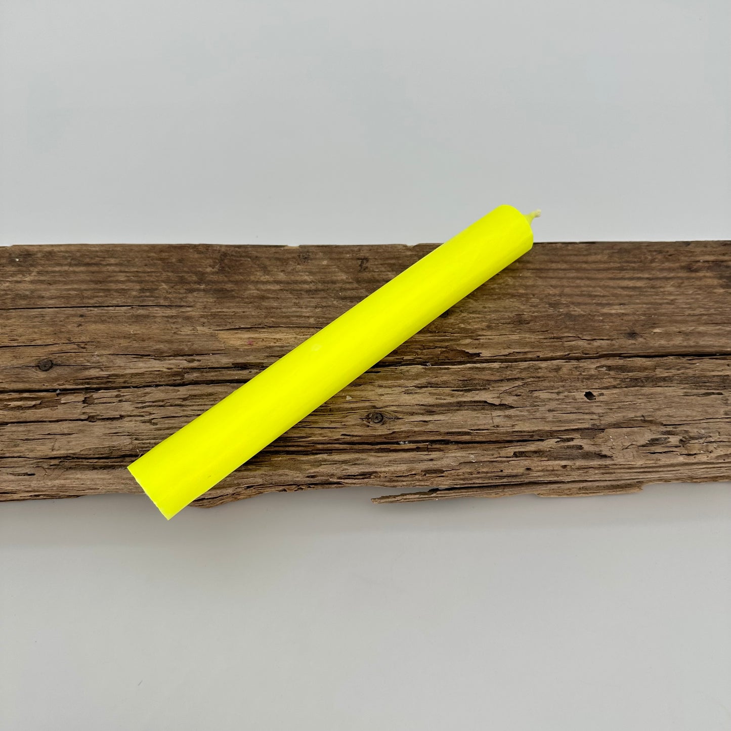 Stabkerze in neon gelb