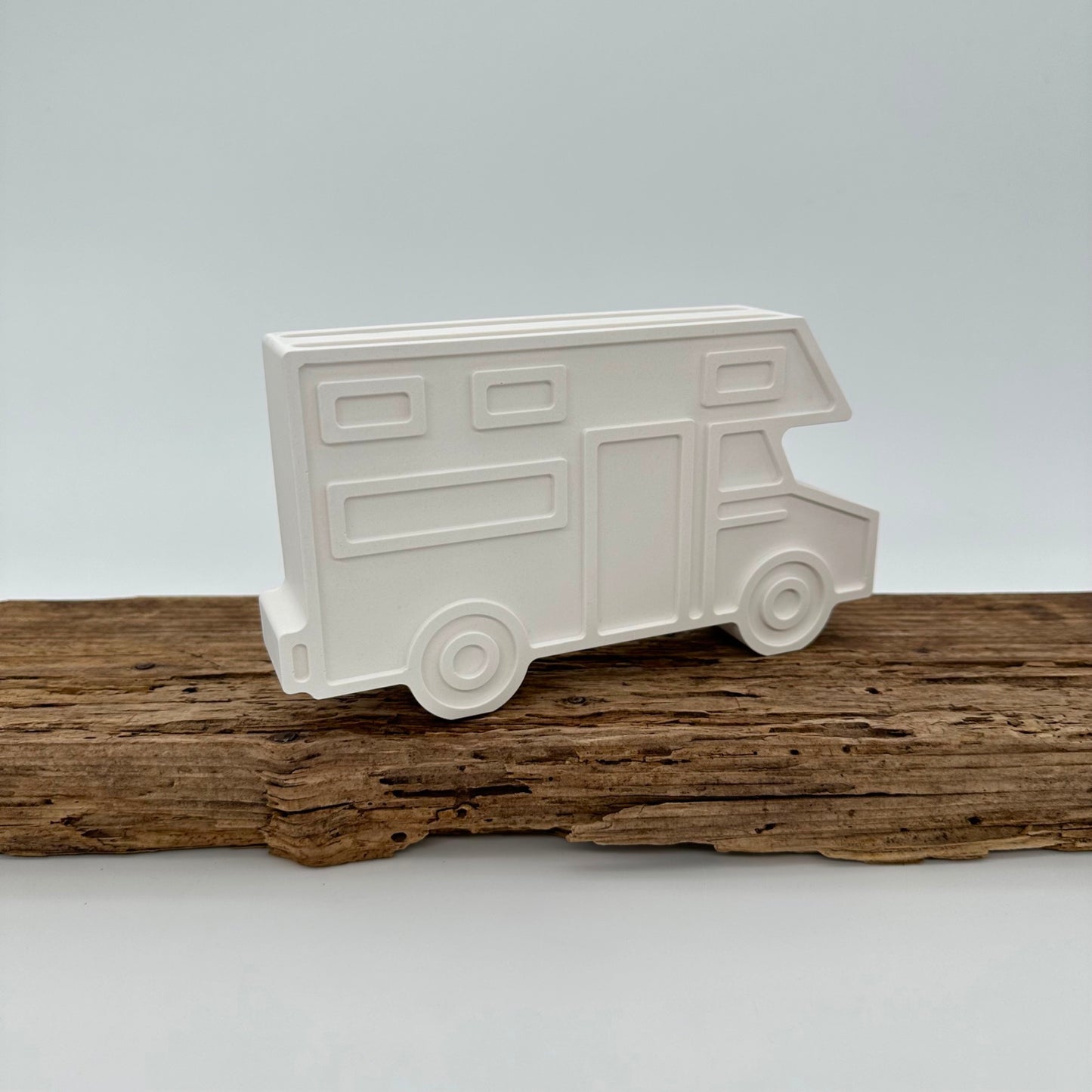 Wohnwagen klein mit Öffnung für Einschieber